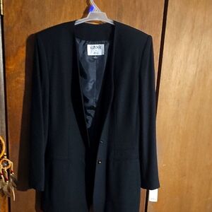 Kasper Women's Black Blazer NWT